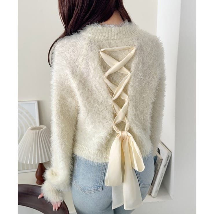 背中で惹きつける、大人の甘さ。バッグリボンレースアップ衿レースレイヤードニットプ… | Classical Elf  | 詳細画像1 