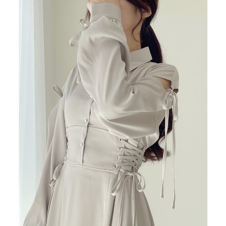 ヘルシーな肌見せが旬。肩空きリボン使いステッチ配色ワンピース | Classical Elf  | 詳細画像4 