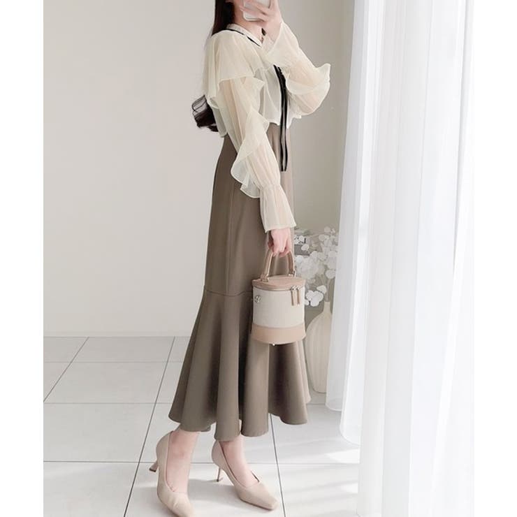 セットアップで華やかスタイル。チュールケープボレロ付きマーメイド