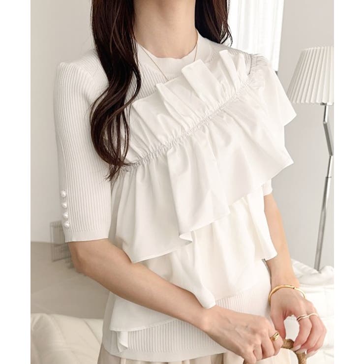 【mily bilet】大人の華やかな旬スタイル。パールボタンフリル使いサマーニ… | Classical Elf  | 詳細画像1 