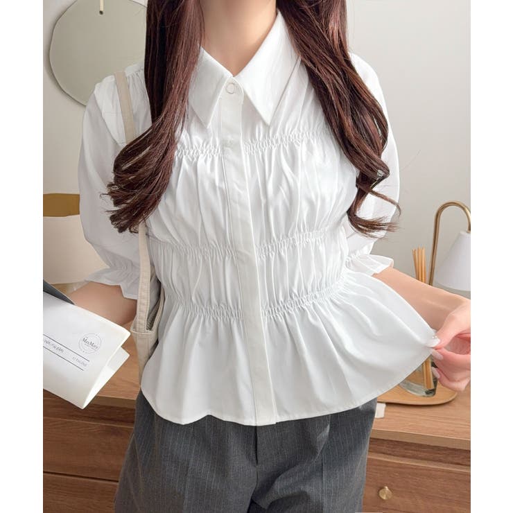 オフホワイト | 【mily bilet】甘さと上品さを兼ね備えた大人ガーリーな一枚♪ 配色襟シャ… | Classical Elf 