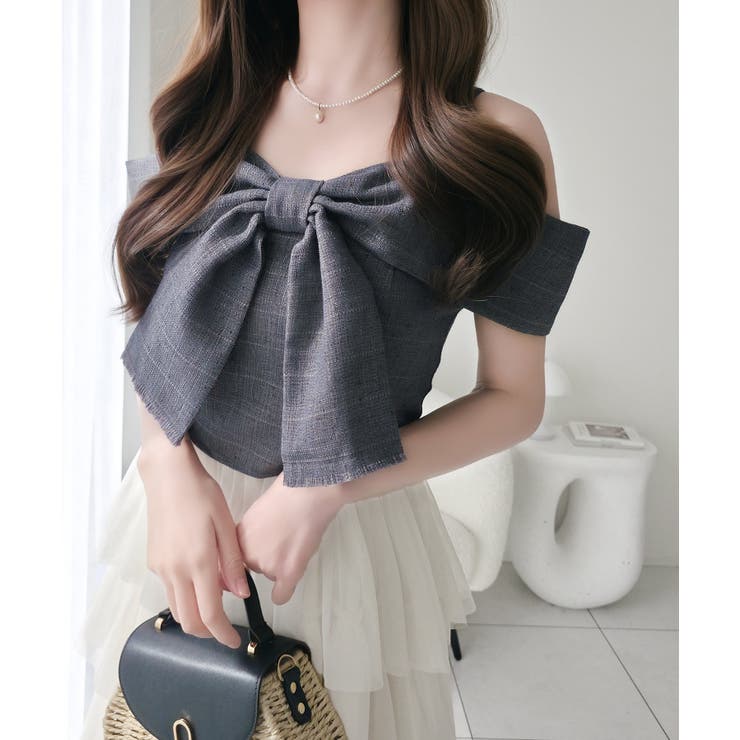 チャコールグレー×ホワイト | 【mily bilet】一枚に大人可愛いを凝縮。リボンデザイントップス×チュール… | Classical Elf 