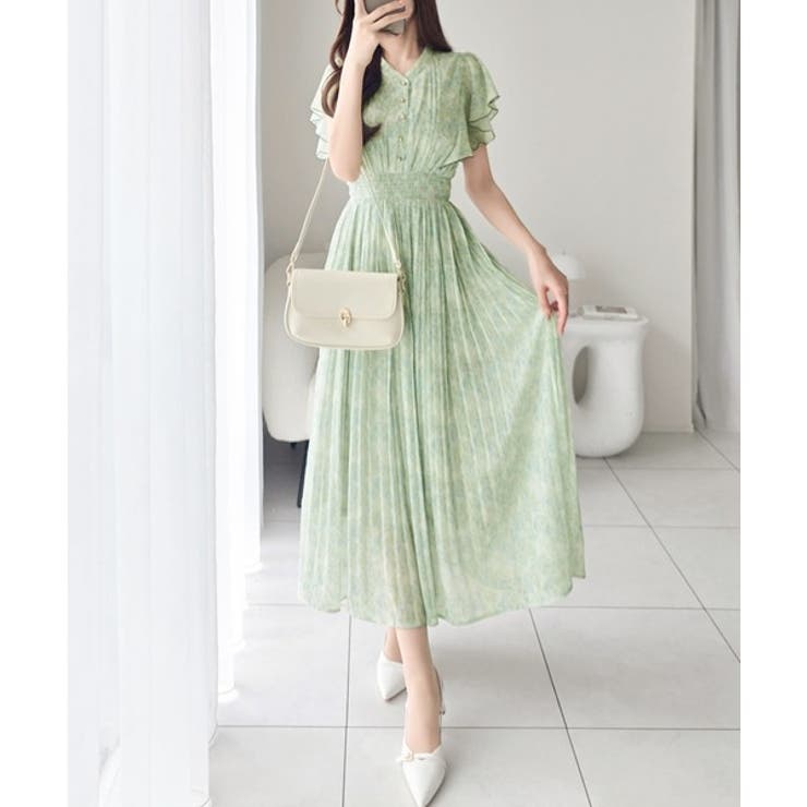 mily bilet】水彩調の花柄が目を惹く、大人の袖フリルプリーツ