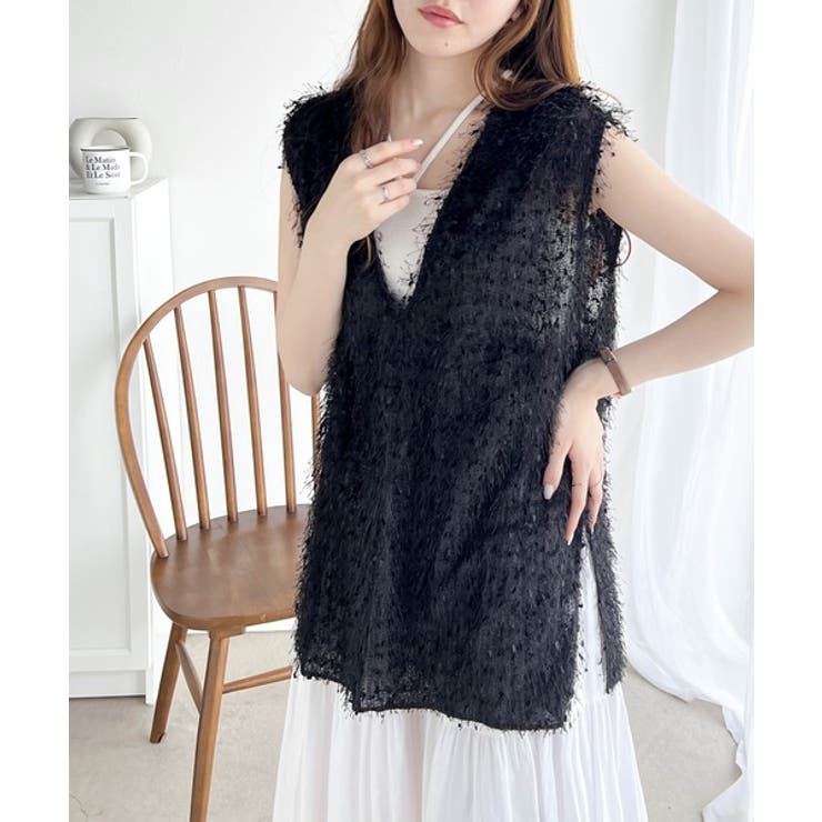 コーディネートが華やかに。カットフェザーVネックシアーベスト[品番