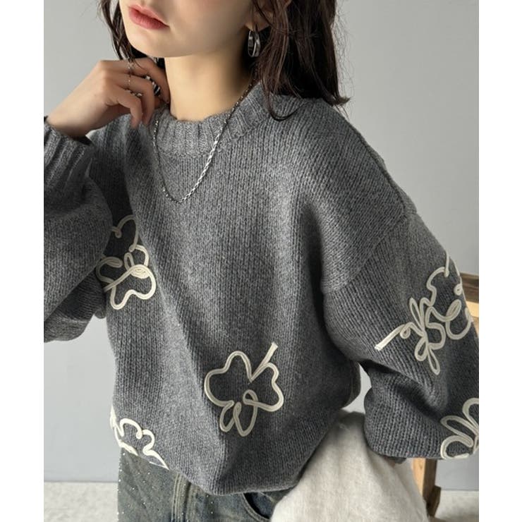 秋冬のあったかニット。ウールライクフラワーコード刺繍ニットプル