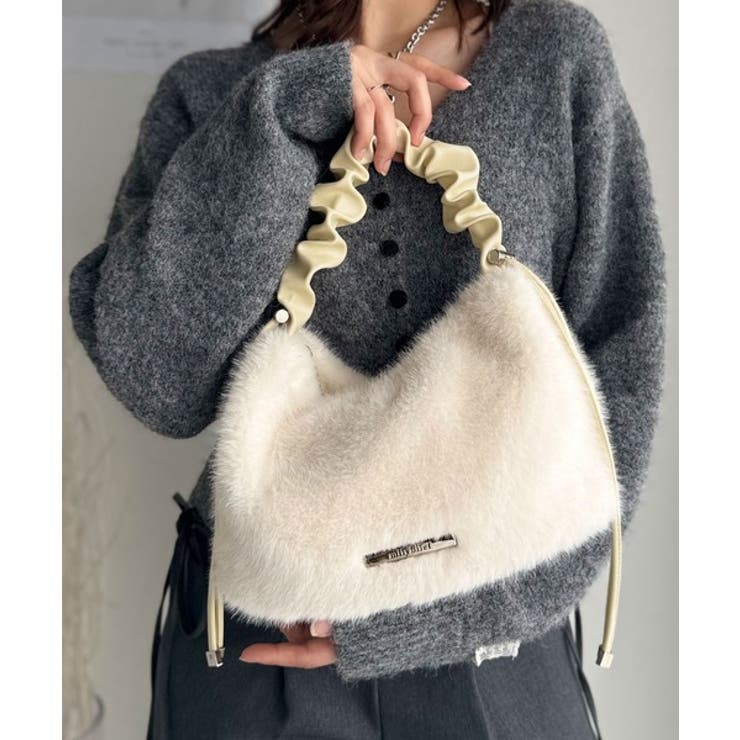 ふんわり華やぎのアイテム。ロゴプレート使いボリュームファーバッグ | Classical Elf  | 詳細画像9 