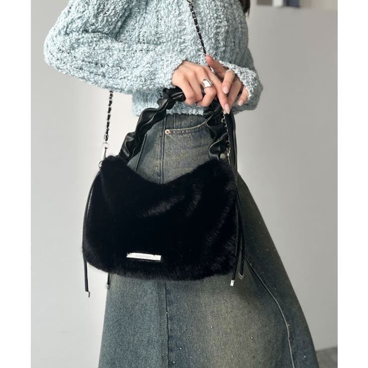 ふんわり華やぎのアイテム。ロゴプレート使いボリュームファーバッグ | Classical Elf  | 詳細画像14 