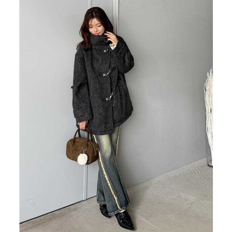 甘い見た目で実力派♪エンボスロゴスウェードライクミニボストンバッグ | Classical Elf  | 詳細画像24 