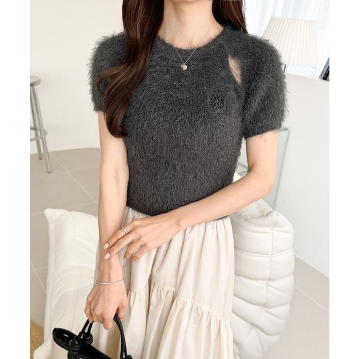 ふんわり大人ガーリーな雰囲気を。胸刺繍肩スリット半袖シャギーニットプルオーバー | Classical Elf  | 詳細画像12 