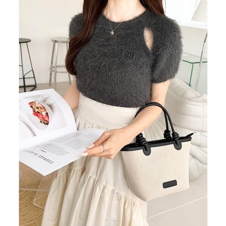 ふんわり大人ガーリーな雰囲気を。胸刺繍肩スリット半袖シャギーニットプルオーバー | Classical Elf  | 詳細画像16 