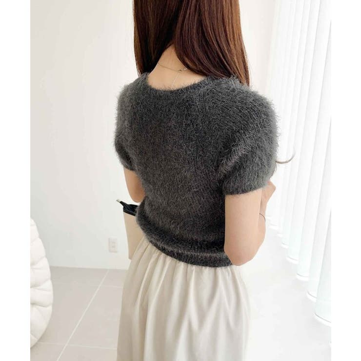 ふんわり大人ガーリーな雰囲気を。胸刺繍肩スリット半袖シャギーニットプルオーバー | Classical Elf  | 詳細画像17 