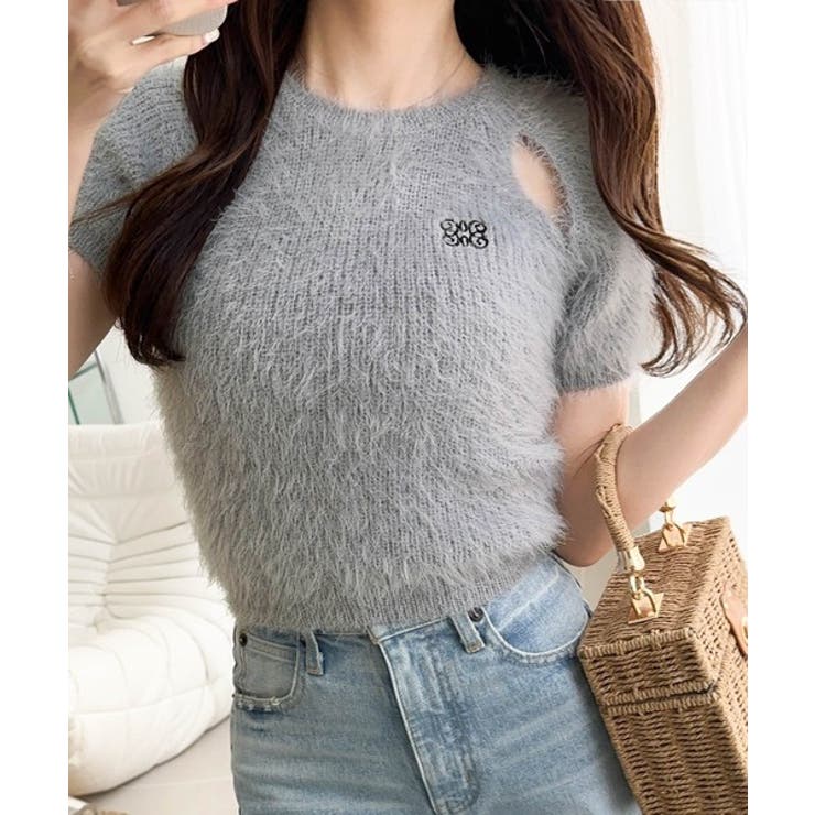 ふんわり大人ガーリーな雰囲気を。胸刺繍肩スリット半袖シャギーニットプルオーバー | Classical Elf  | 詳細画像21 