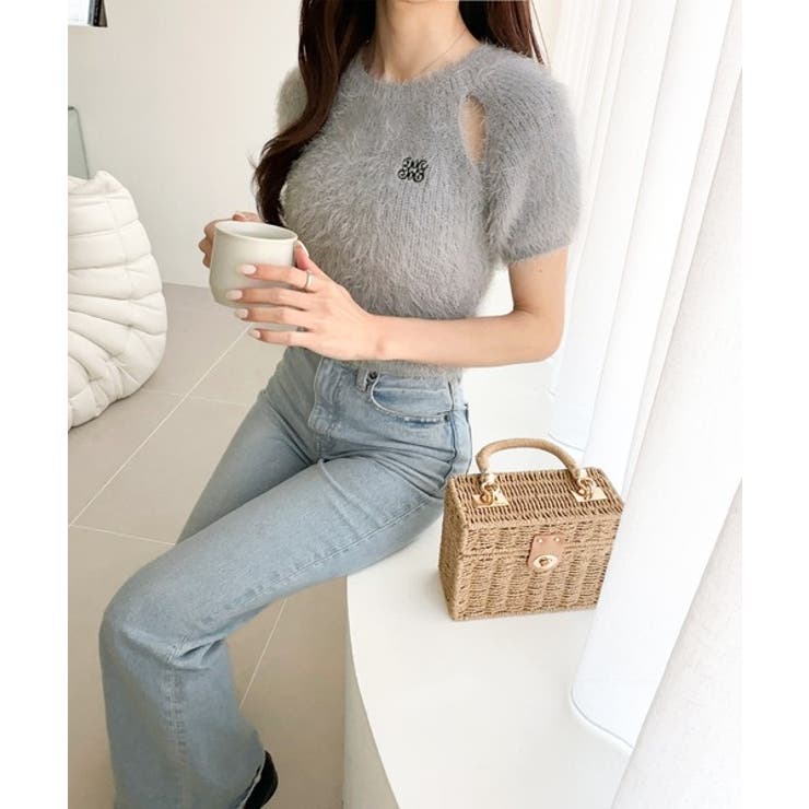 ふんわり大人ガーリーな雰囲気を。胸刺繍肩スリット半袖シャギーニットプルオーバー | Classical Elf  | 詳細画像22 