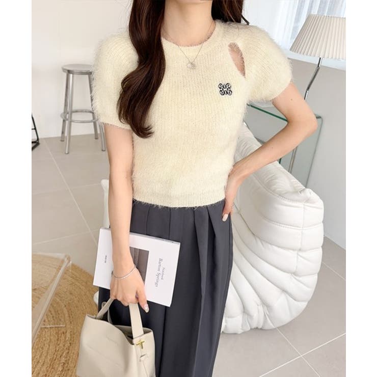 ふんわり大人ガーリーな雰囲気を。胸刺繍肩スリット半袖シャギーニットプルオーバー | Classical Elf  | 詳細画像5 