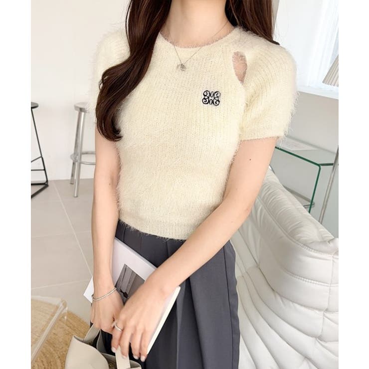 ふんわり大人ガーリーな雰囲気を。胸刺繍肩スリット半袖シャギーニットプルオーバー | Classical Elf  | 詳細画像6 