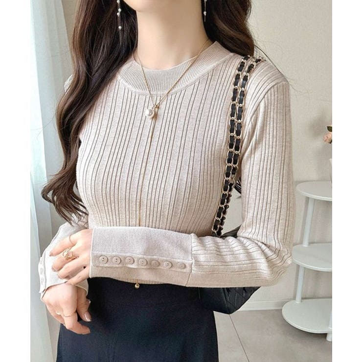 ベージュ | 【mily bilet】大人可愛い素材とシルエット♪袖ボタン使いランダムリブニッ… | Classical Elf 