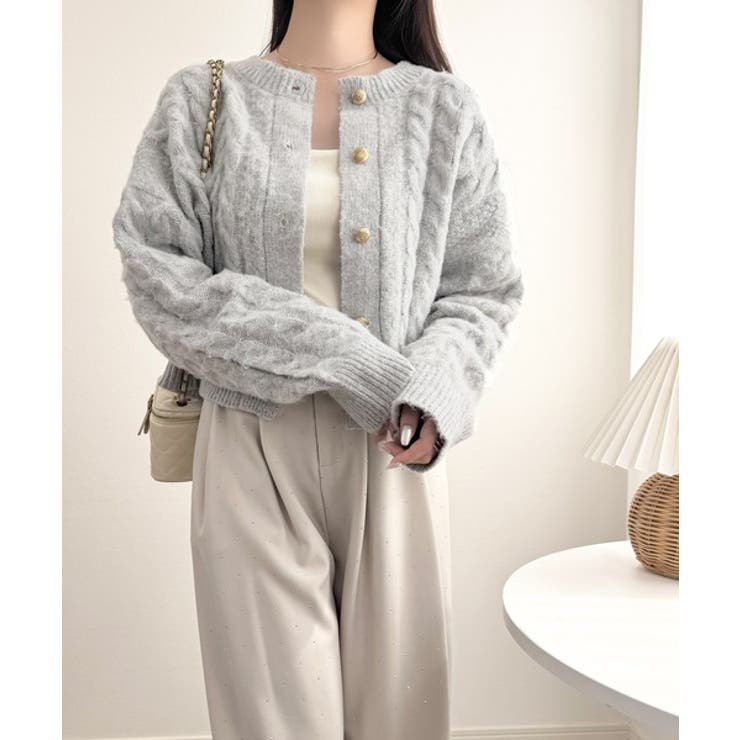 【mily bilet】ふわっと可愛く、きらっと上品。エンブレムボタンケーブルシ… | Classical Elf  | 詳細画像17 