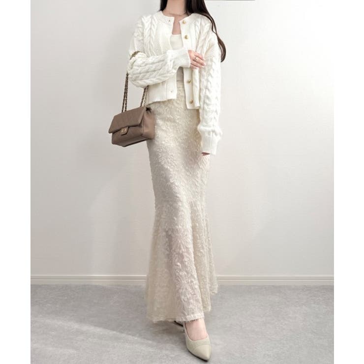 【mily bilet】ふわっと可愛く、きらっと上品。エンブレムボタンケーブルシ… | Classical Elf  | 詳細画像2 