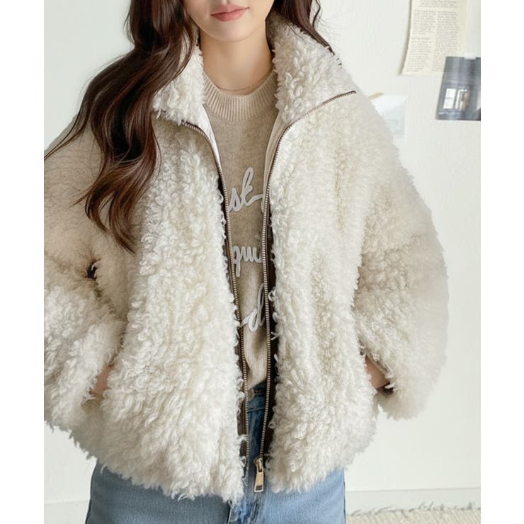 ふわふわのボリューム感♪フェイクレザーテープ使いプードルファー