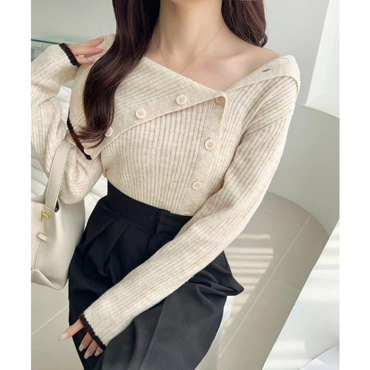 ワザありカラーで華やかさをプラス◎アシンメトリーカラー見せ裾配色多ボタンニット | Classical Elf  | 詳細画像16 