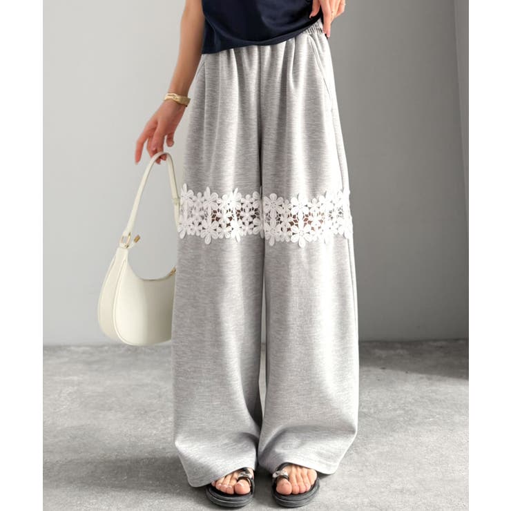 【mily bilet】唯一無二の華やかデザイン。花柄レース 切り替えスウェット… | Classical Elf  | 詳細画像13 