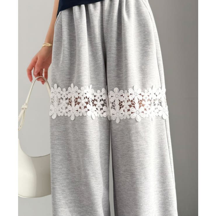 【mily bilet】唯一無二の華やかデザイン。花柄レース 切り替えスウェット… | Classical Elf  | 詳細画像15 