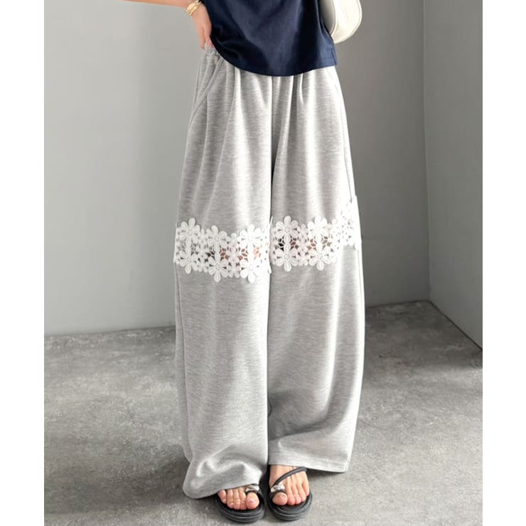 【mily bilet】唯一無二の華やかデザイン。花柄レース 切り替えスウェット… | Classical Elf  | 詳細画像20 