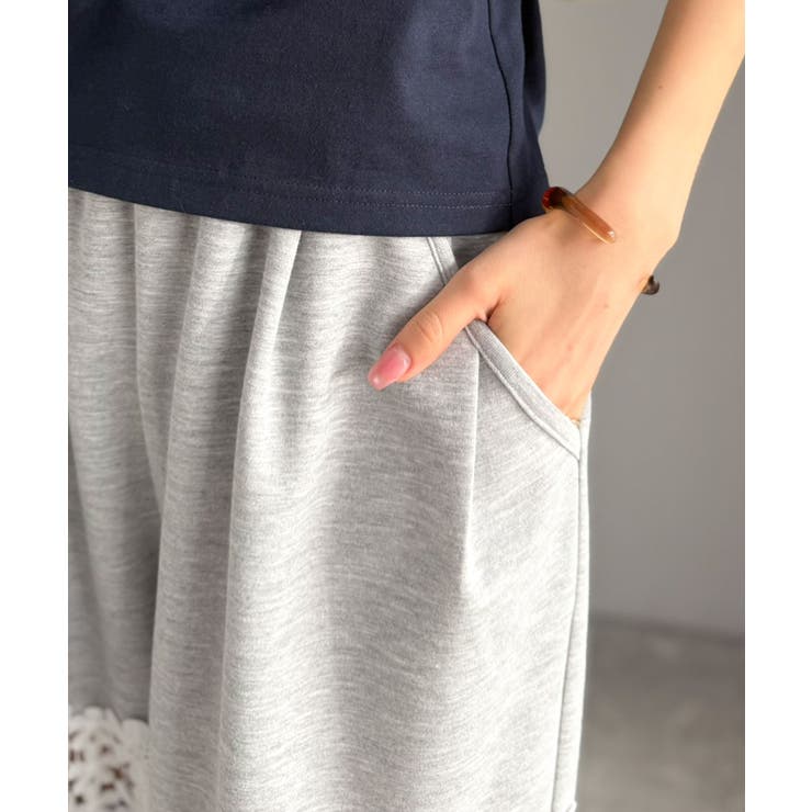 【mily bilet】唯一無二の華やかデザイン。花柄レース 切り替えスウェット… | Classical Elf  | 詳細画像36 