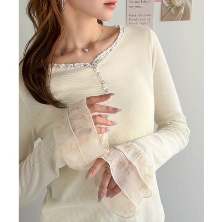 アイボリー | 【mily bilet】大人フェミニンを叶える。袖フリルレースヘンリーネックトッ… | Classical Elf 