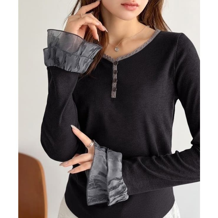 ブラック | 【mily bilet】大人フェミニンを叶える。袖フリルレースヘンリーネックトッ… | Classical Elf 