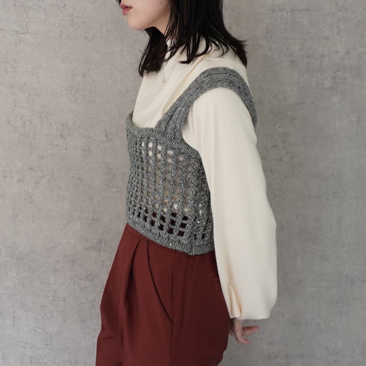 新品未使用 31900円の品 archivio 赤 フリル付きニットベスト 【公式通販】