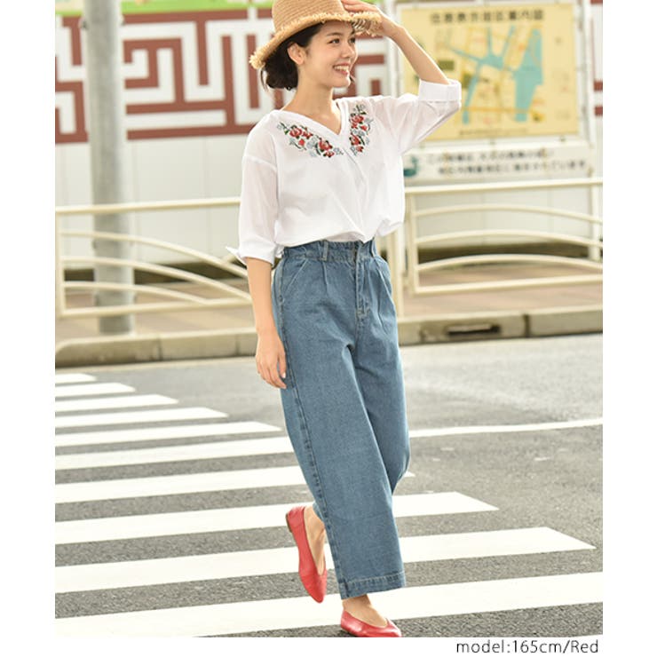 未使用 襟付き深Vネック刺繍シアーシャツ+ランダムタック入りワイドパンツ SET]襟付き深Vネック刺繍シアーシャツ+ランダムタック入りワイド