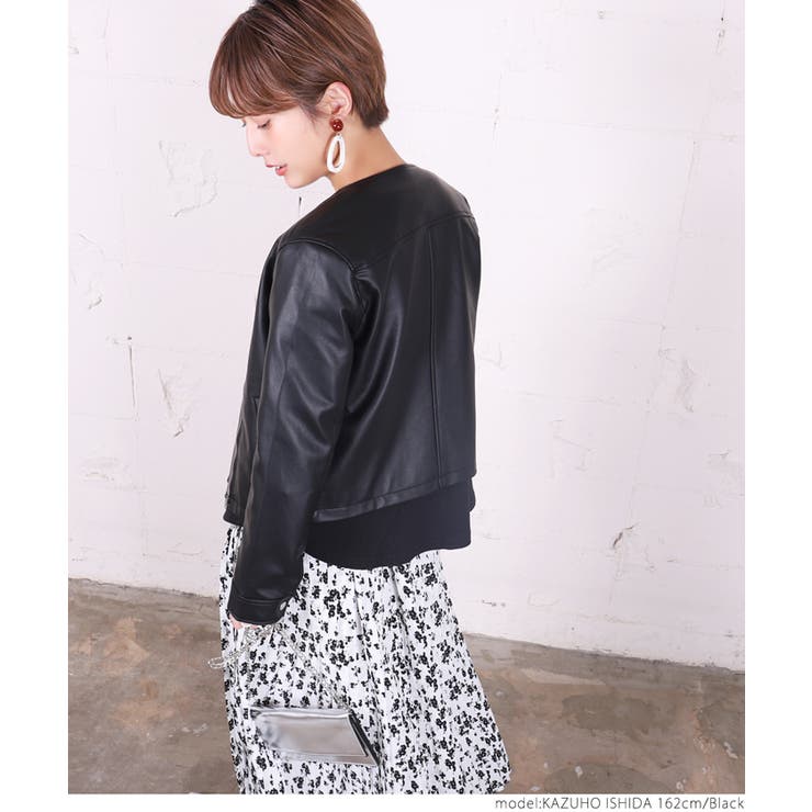 ZARA フェイクレザー ジップアップ ジャケット 1M
ジャケット Mサイズ