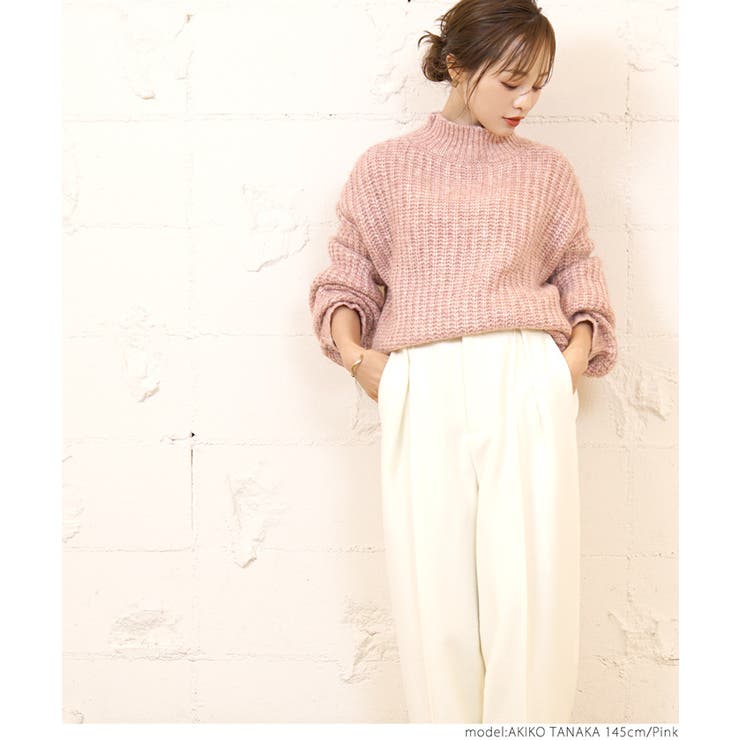 プチタートルローゲージニットトップス 田中亜希子さん着用(akiico