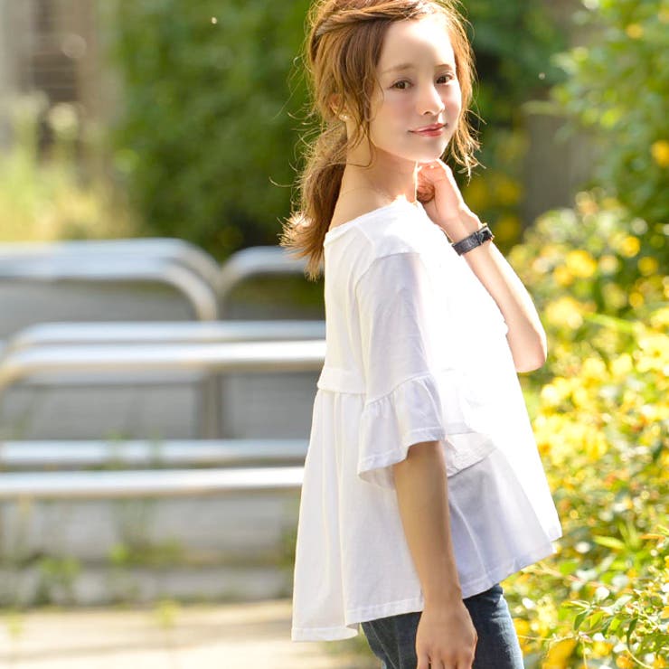 未使用品☆袖２段フリルカットソー コカ coca 異素材切り替え2段フリルTシャツ （Black） - ファッション