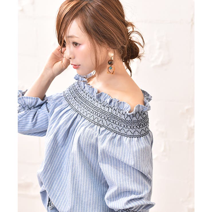 値下げ 2490円→540円ストライプスモックオフショルダートップス 田中 