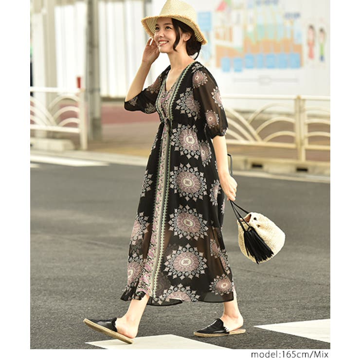 オリエンタル柄フレアワンピース(Vネック シフォン Aライン[品番