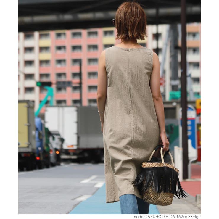 PLEATS PLEASE　缶　エンボス加工　ノースリーブロングワンピース Maxi Dress Women's Embossed A-Line Sleeveless Long Length