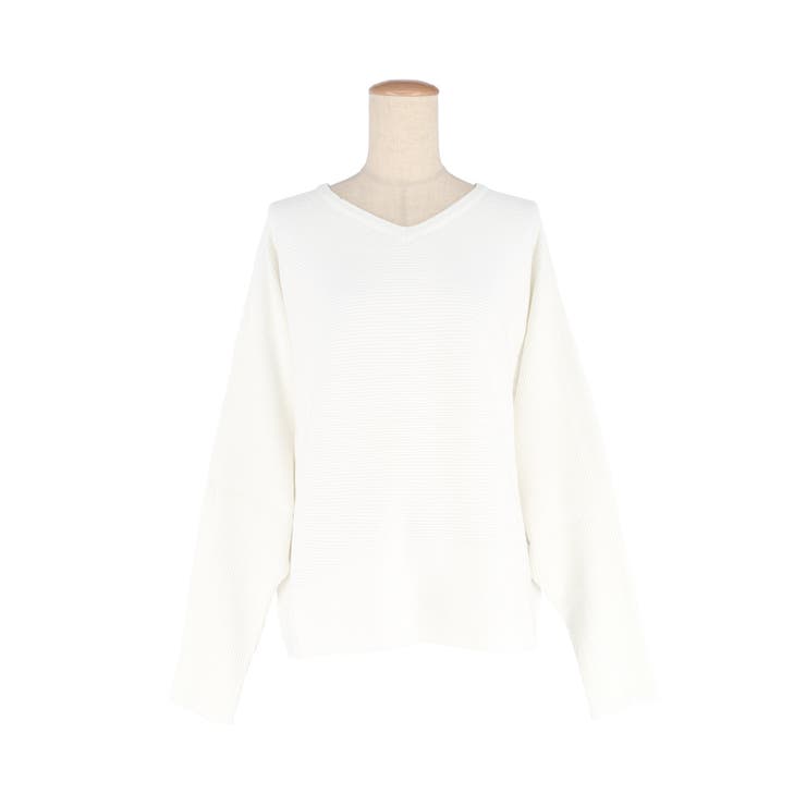 シリーズ累計79万枚突破！しっとり柔らかな素材のドルマンVネックニット | coca | 詳細画像5 