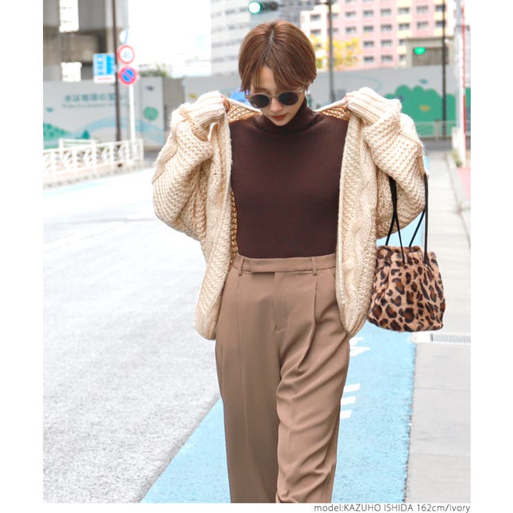 ざっくり手編み風ロングスリーブニットカーディガン 石田一帆さん着用(ショート丈 | coca | 詳細画像17 