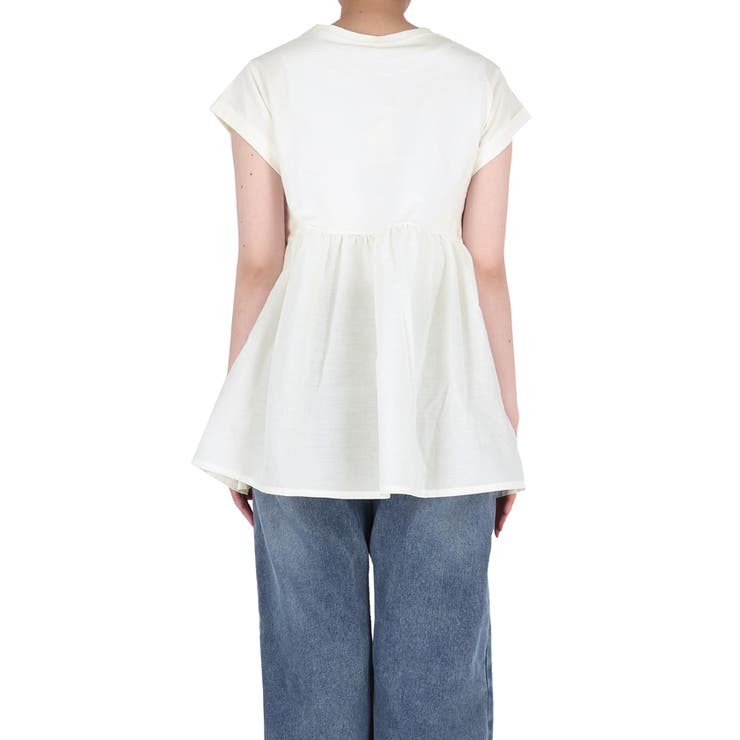 シンプルなのに、ちゃんと華やか。クルーネックドッキングギャザートップス | coca | 詳細画像8 