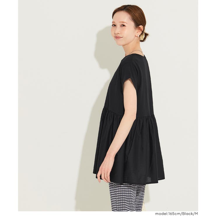 シンプルなのに、ちゃんと華やか。クルーネックドッキングギャザートップス | coca | 詳細画像10 