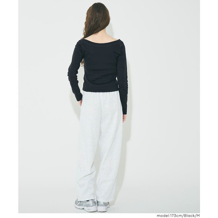 滑らかな肌触りと美シルエットが魅力のスムースラグランオフショルダートップス | coca | 詳細画像21 