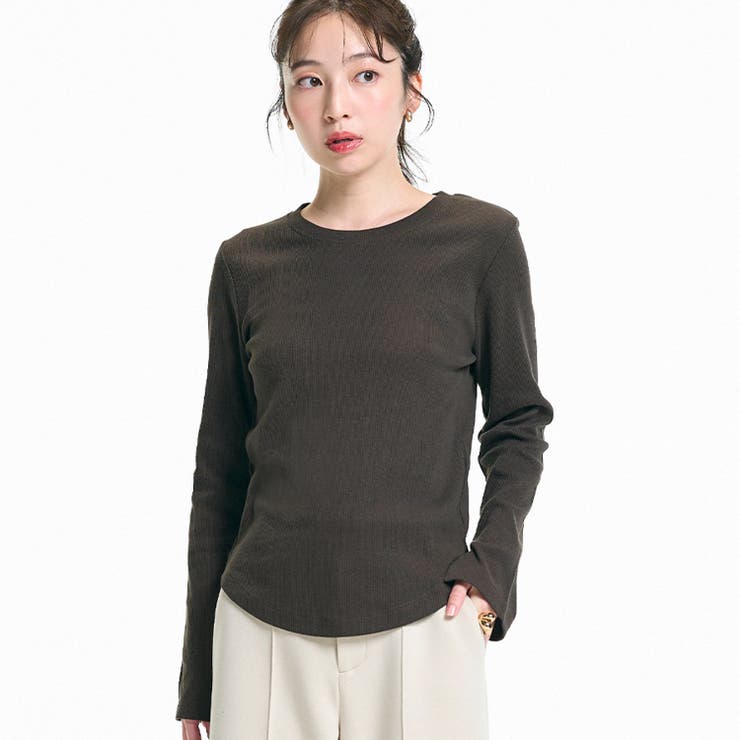 シンプルで使いやすい、リブ素材のクルーネック長袖Tシャツ | coca | 詳細画像1 