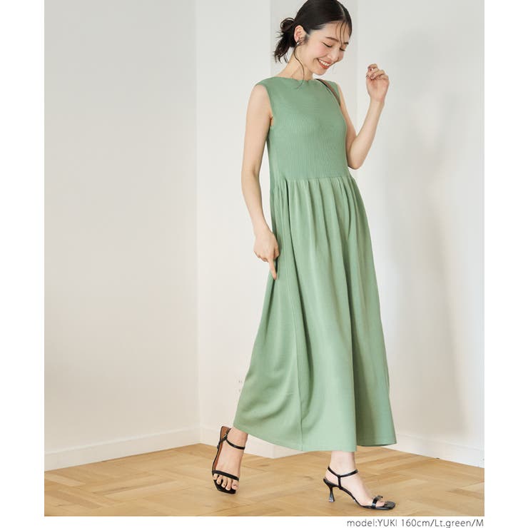美しいボディラインを演出【DKNY】ボートネック ワンピース ノースリーブボートネックサマーリブニットワンピース