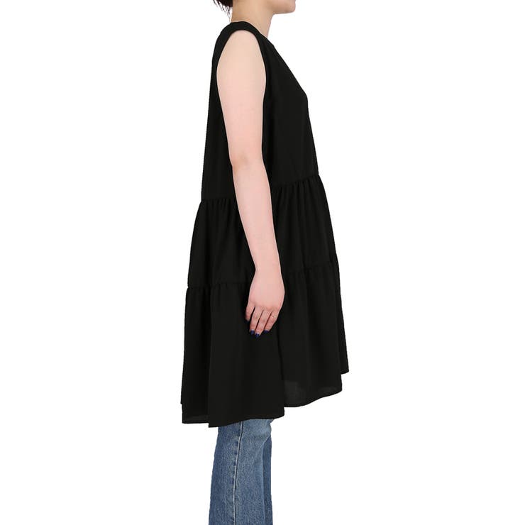 THE ELONGATED SLEEVELESS BLAZER エロンゲイテッドノースリーブ