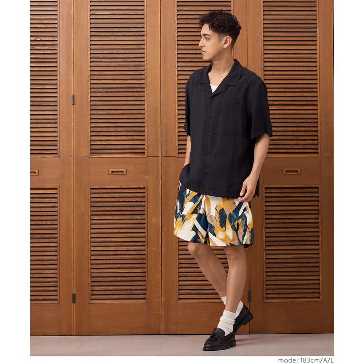 スペイン★Sfera★夏のお洒落 大人モダン柄 ショートパンツ★2色 セール☆1690円→1290円 メンズストライプショートパンツ – coca