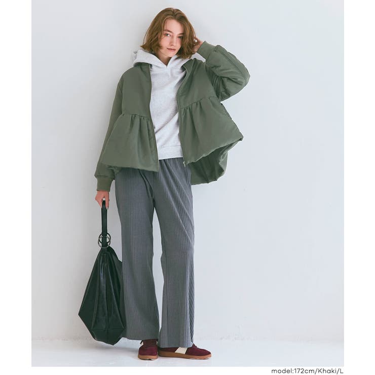 女性らしさとカジュアル感を両立、ペプラムヘムMA-1 | coca | 詳細画像12 