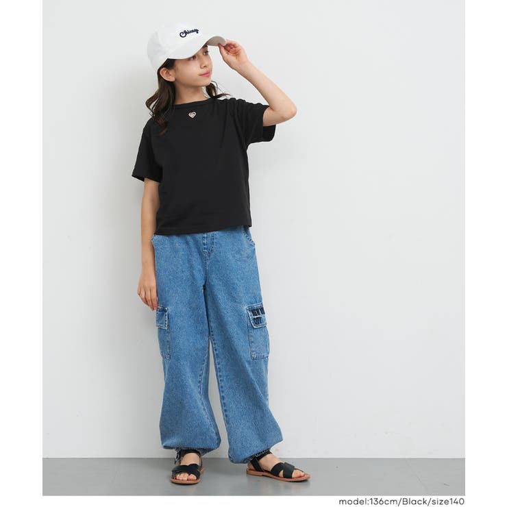 ［Black］ | ハートくり抜きTシャツ | coca