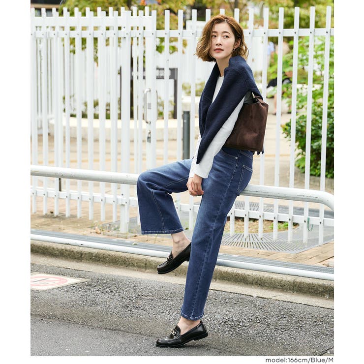 ラクも美脚も叶える。動きやすさを極めたムーヴデニムセミワイドパンツ | coca | 詳細画像18 